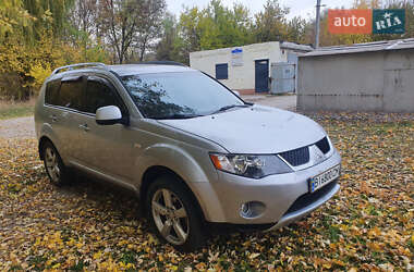 Mitsubishi Outlander 2008