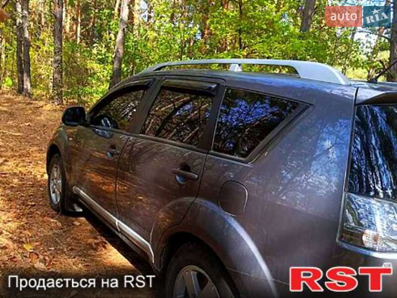 Позашляховик / Кросовер Mitsubishi Outlander 2008 в Кобеляках