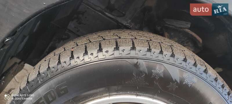 Внедорожник / Кроссовер Mitsubishi Outlander 2007 в Сарнах