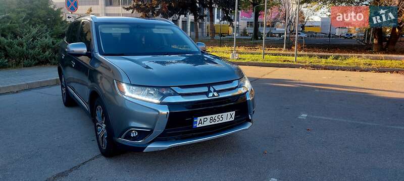 Mitsubishi Outlander 2017