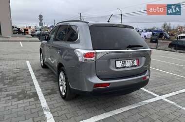 Позашляховик / Кросовер Mitsubishi Outlander 2014 в Калуші