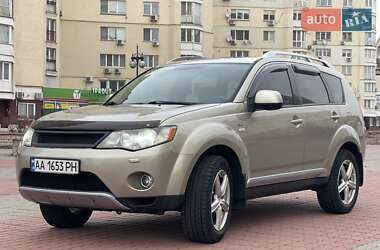 Позашляховик / Кросовер Mitsubishi Outlander 2007 в Києві