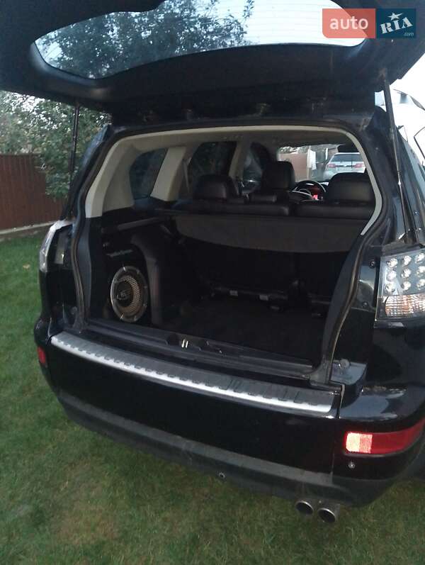 Позашляховик / Кросовер Mitsubishi Outlander 2007 в Львові