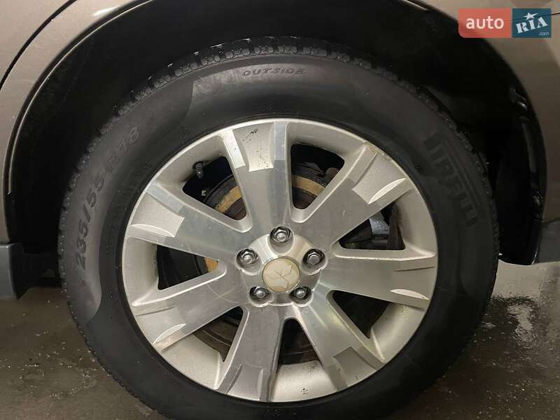Внедорожник / Кроссовер Mitsubishi Outlander 2013 в Белой Церкви