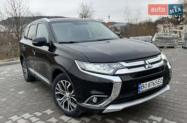 Позашляховик / Кросовер Mitsubishi Outlander 2017 в Бережанах