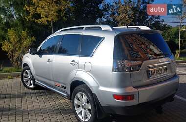 Позашляховик / Кросовер Mitsubishi Outlander 2010 в Вінниці