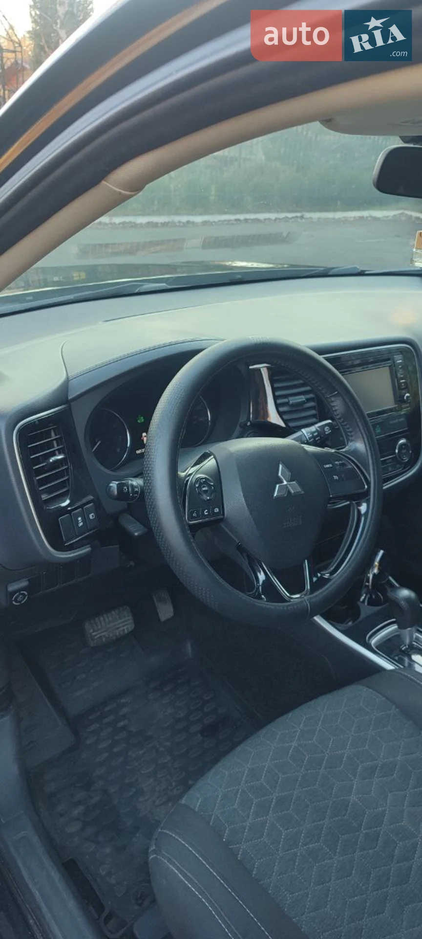 2016 Mitsubishi Outlander - мініатюра 7