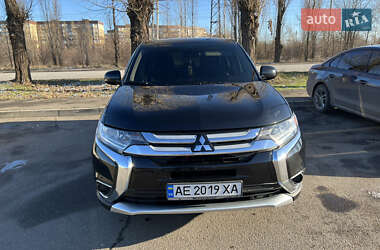 Mitsubishi Outlander 2017