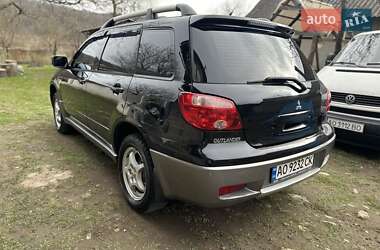 Позашляховик / Кросовер Mitsubishi Outlander 2007 в Рахові