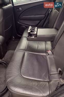 Внедорожник / Кроссовер Mitsubishi Outlander 2003 в 
