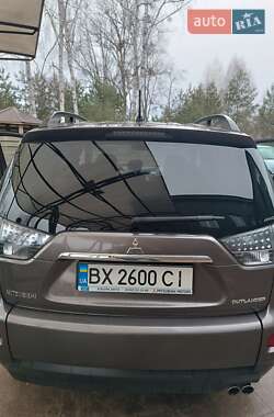 Позашляховик / Кросовер Mitsubishi Outlander 2011 в Славуті