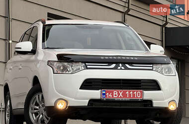 Mitsubishi Outlander 2013