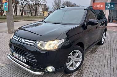 Позашляховик / Кросовер Mitsubishi Outlander 2012 в Миколаєві