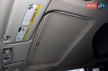 Внедорожник / Кроссовер Mitsubishi Outlander 2015 в 