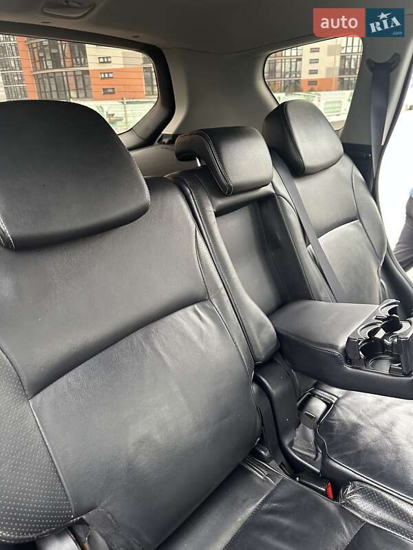 Позашляховик / Кросовер Mitsubishi Outlander 2007 в Івано-Франківську фото 15 Позашляховик / Кросовер Mitsubishi Outlander 2007 в Івано-Франківську