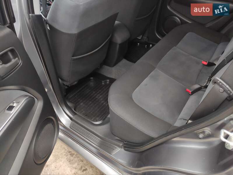 Внедорожник / Кроссовер Mitsubishi Outlander 2007 в Виннице