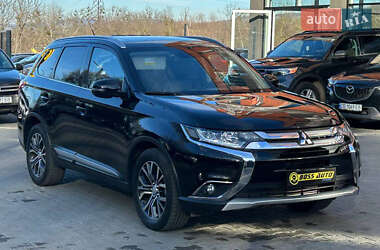 Mitsubishi Outlander 2015