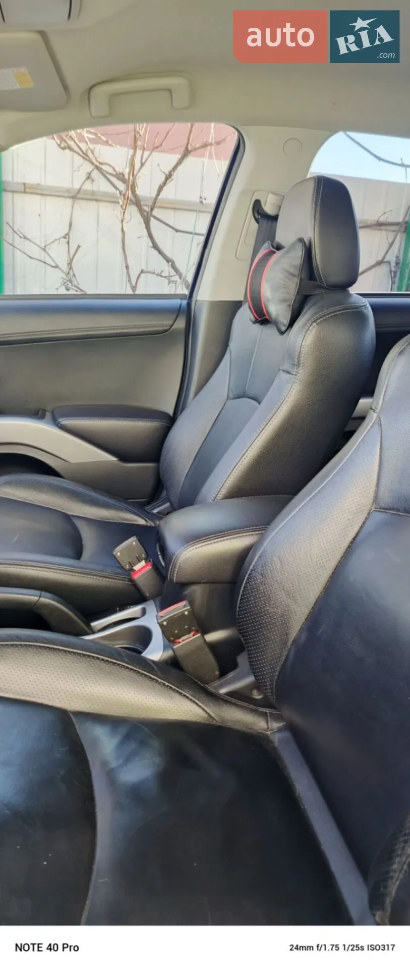 2012 Mitsubishi Outlander - мініатюра 8