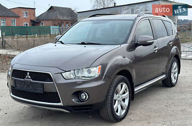 Позашляховик / Кросовер Mitsubishi Outlander 2011 в Охтирці