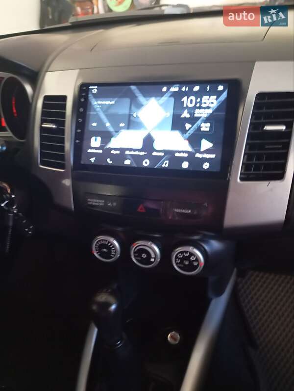 Внедорожник / Кроссовер Mitsubishi Outlander 2008 в Винниках