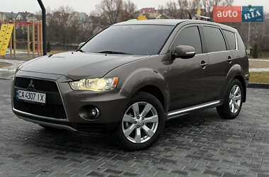 Позашляховик / Кросовер Mitsubishi Outlander 2010 в Хмельницькому