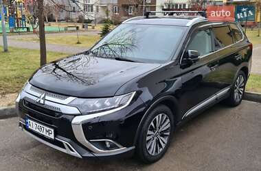 Mitsubishi Outlander 2019