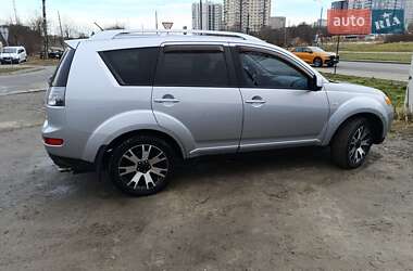 Внедорожник / Кроссовер Mitsubishi Outlander 2008 в Львове