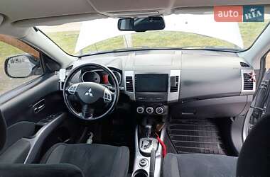 Внедорожник / Кроссовер Mitsubishi Outlander 2008 в Львове