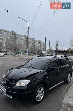 Позашляховик / Кросовер Mitsubishi Outlander 2005 в Запоріжжі