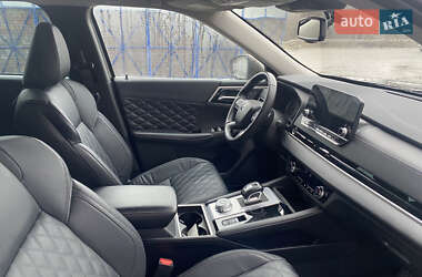 Внедорожник / Кроссовер Mitsubishi Outlander 2022 в 