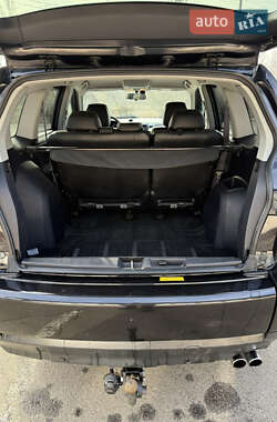 Внедорожник / Кроссовер Mitsubishi Outlander 2010 в 