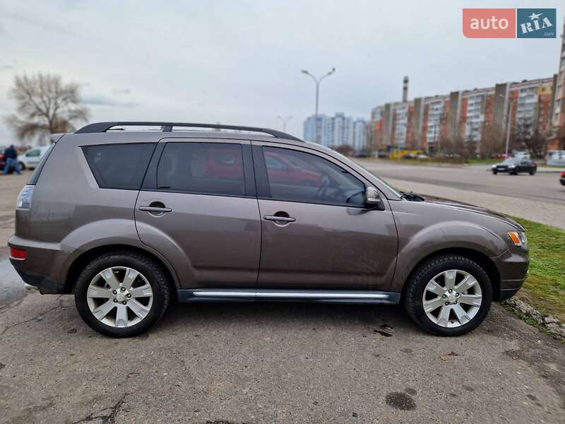 Позашляховик / Кросовер Mitsubishi Outlander 2010 в Черкасах фото 30 Позашляховик / Кросовер Mitsubishi Outlander 2010 в Черкасах