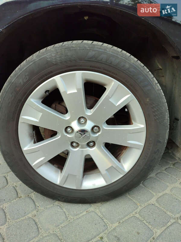 Внедорожник / Кроссовер Mitsubishi Outlander 2009 в Стрые