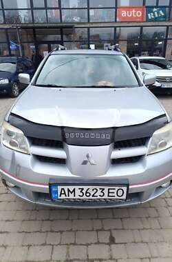 Внедорожник / Кроссовер Mitsubishi Outlander 2006 в Виньковцах