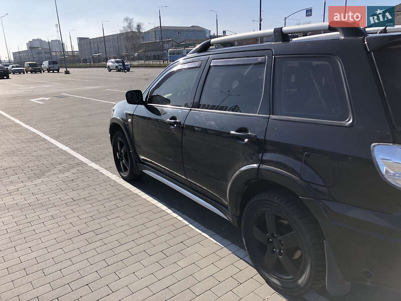 Позашляховик / Кросовер Mitsubishi Outlander 2005 в Вінниці