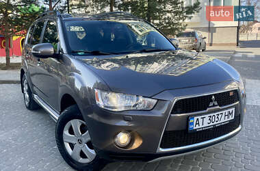 Позашляховик / Кросовер Mitsubishi Outlander 2012 в Івано-Франківську