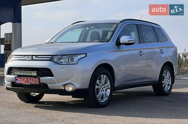 Mitsubishi Outlander 2013