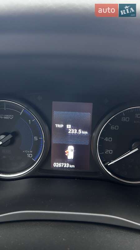 Внедорожник / Кроссовер Mitsubishi Outlander 2019 в Львове