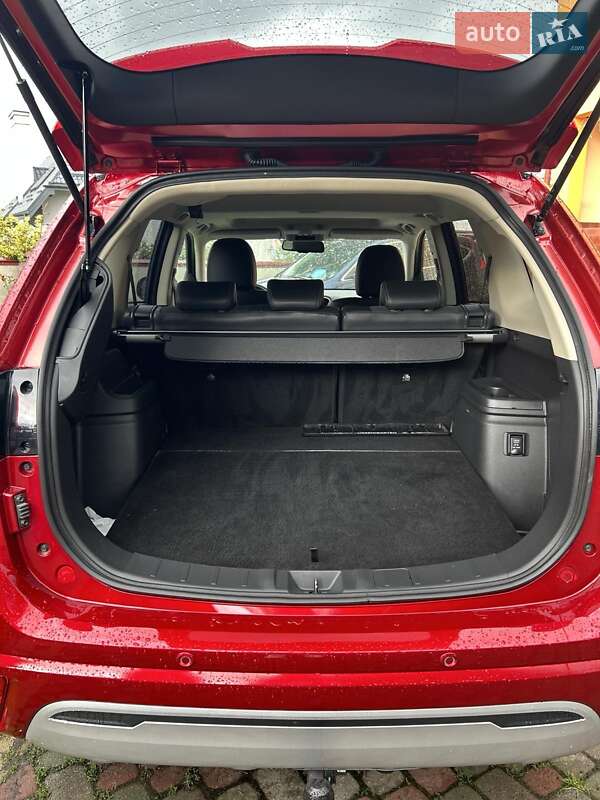 Внедорожник / Кроссовер Mitsubishi Outlander 2019 в Львове