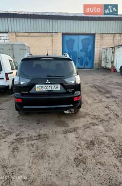 Внедорожник / Кроссовер Mitsubishi Outlander 2007 в 