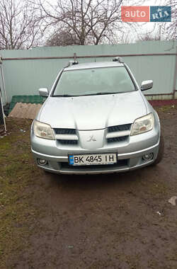 Внедорожник / Кроссовер Mitsubishi Outlander 2007 в 