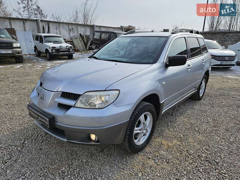 Внедорожник / Кроссовер Mitsubishi Outlander 2007 в 