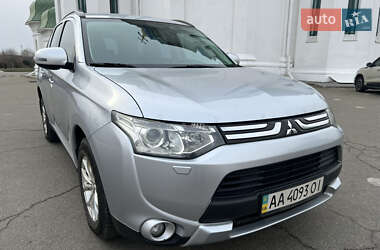 Mitsubishi Outlander 2013