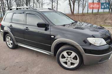 Внедорожник / Кроссовер Mitsubishi Outlander 2006 в Шполе