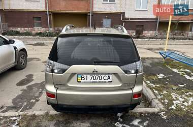Внедорожник / Кроссовер Mitsubishi Outlander 2008 в 