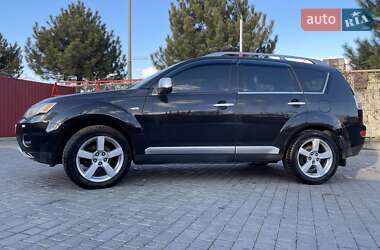 Внедорожник / Кроссовер Mitsubishi Outlander 2008 в 