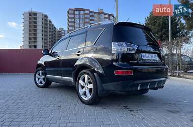 Внедорожник / Кроссовер Mitsubishi Outlander 2008 в 