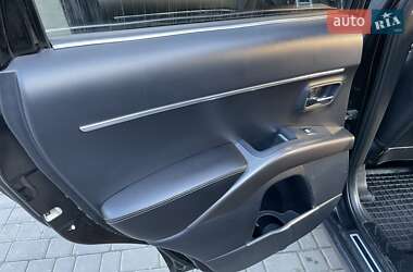 Внедорожник / Кроссовер Mitsubishi Outlander 2008 в 