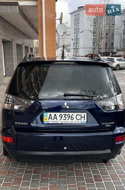 Позашляховик / Кросовер Mitsubishi Outlander 2011 в Києві