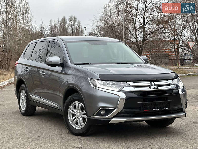 Mitsubishi Outlander 2017